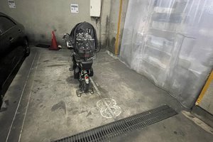 P08車室(軽自動車のみ、バイクも可）