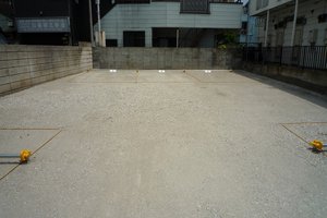 駐車場③