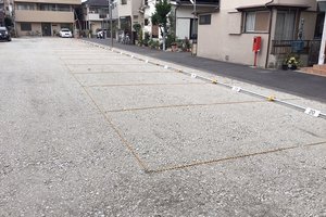 駐車場③