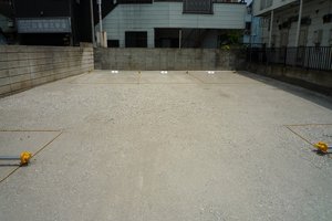 駐車場③