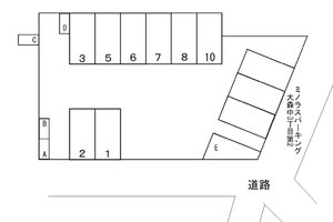 ファミールＫＡＮ・ＥＩ駐車場