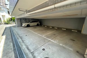 フラットＪＹ駐車場